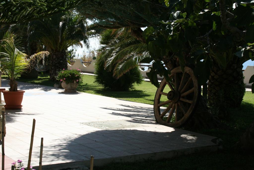 Residenza Stefanelli Apartment Capo Vaticano Ruang foto